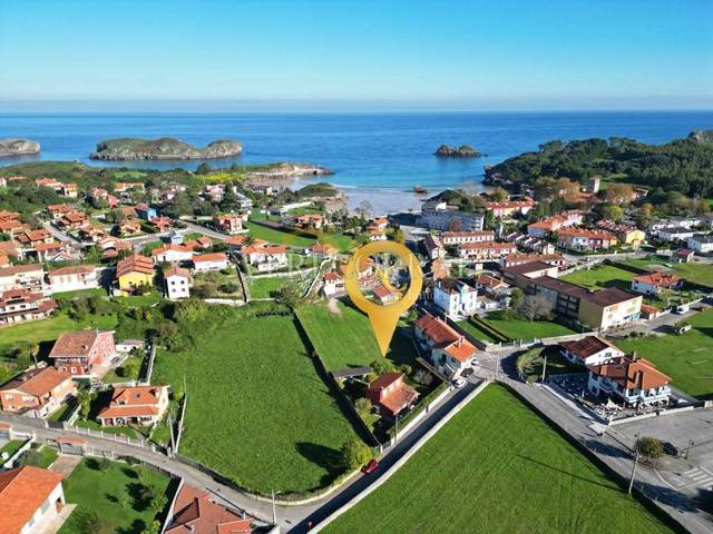 Casa-chalet en Venta en Celoriu en Celorio - Poó - Parres