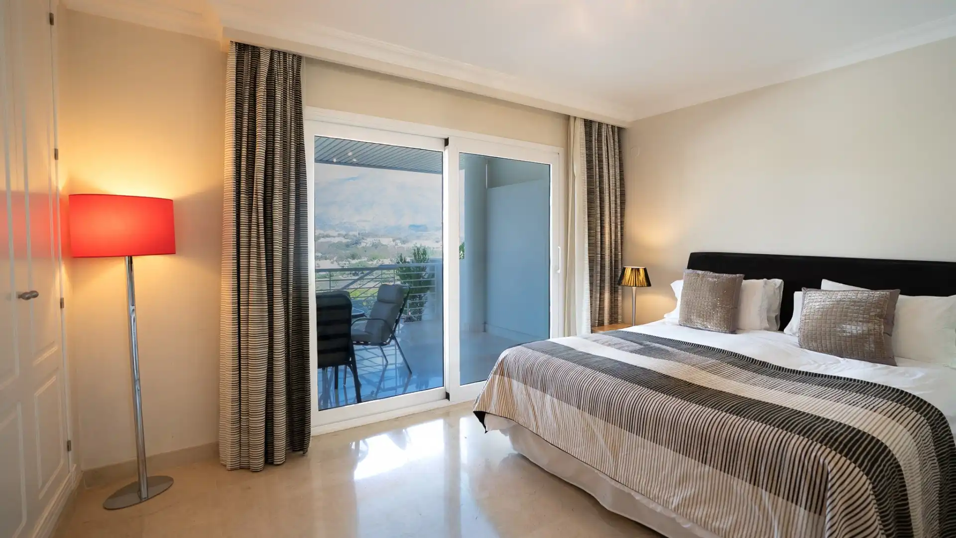 Ground floor for rent in Las Brisas