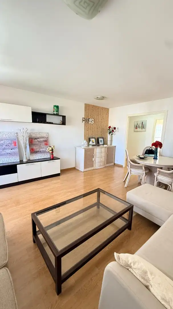 Sala de estar de Piso en venta en Torremolinos con Aire acondicionado, Terraza y Trastero
