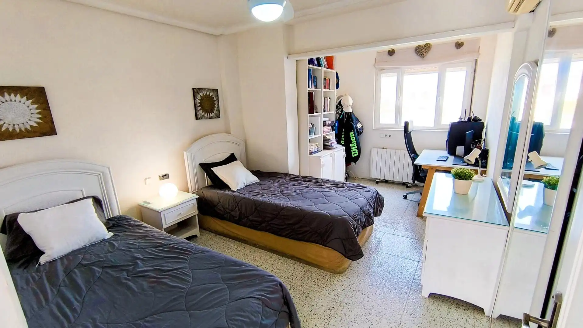 Schlafzimmer von Einfamilien-Reihenhaus zum Verkauf in La Manga del Mar Menor mit Terrasse