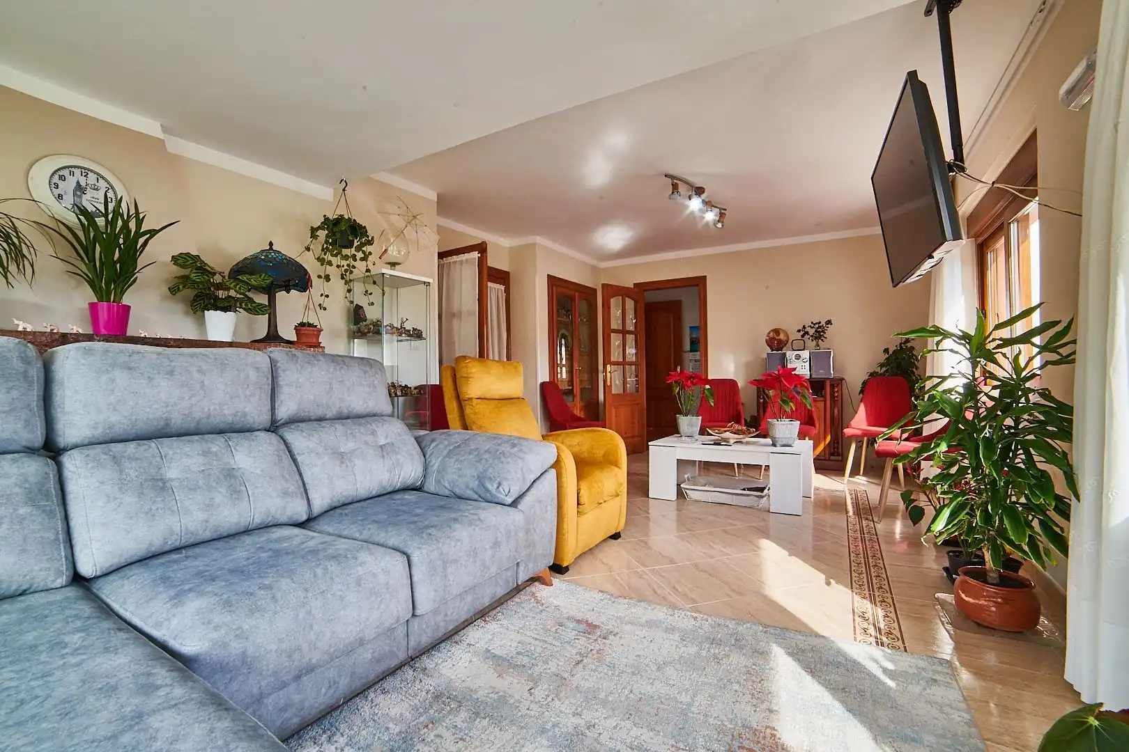 Sala de estar de Casa o chalet en venta en Llanes con Calefacción, Jardín privado y Trastero
