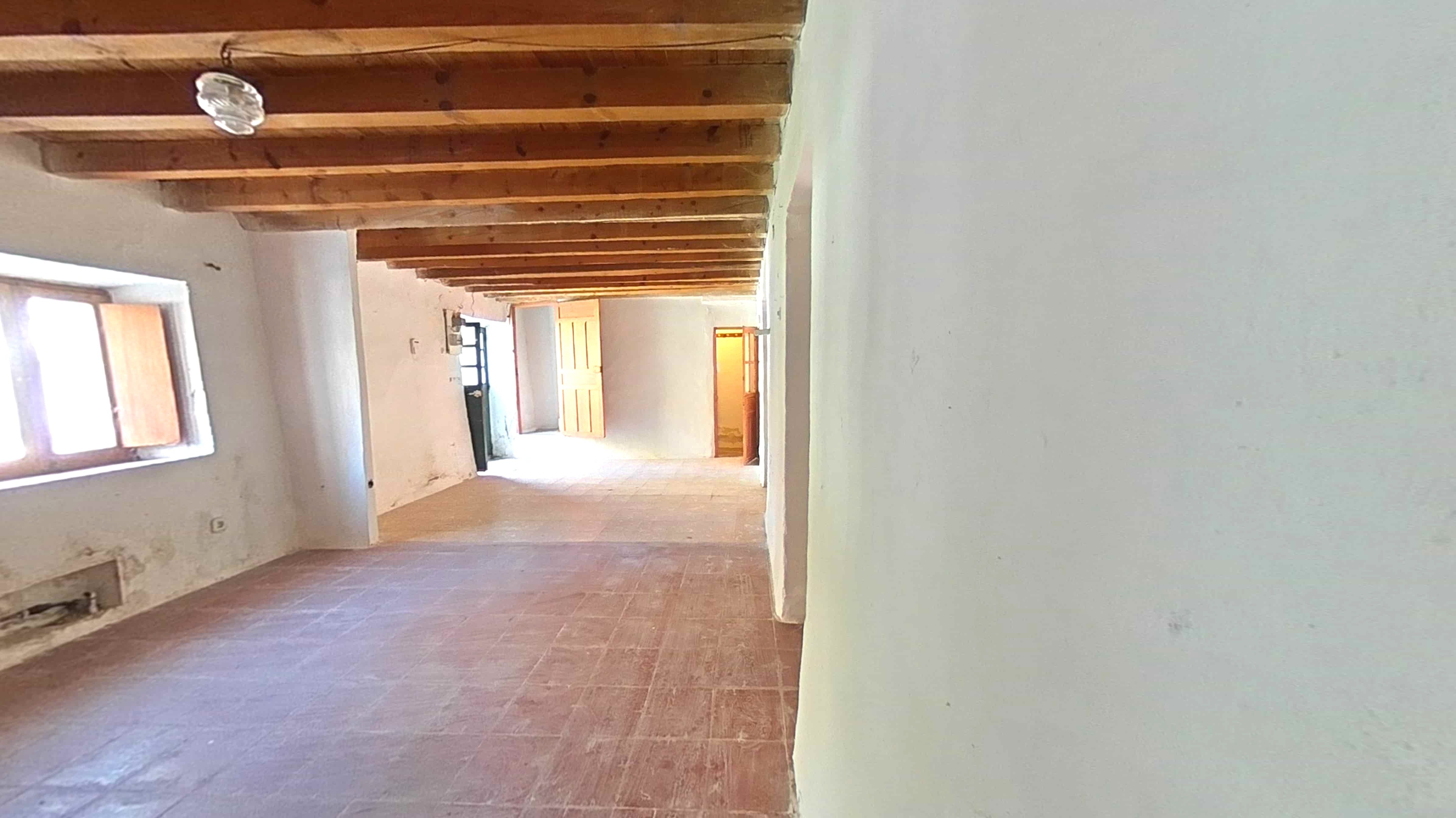 House or chalet for sale in Erillas, Alcabón