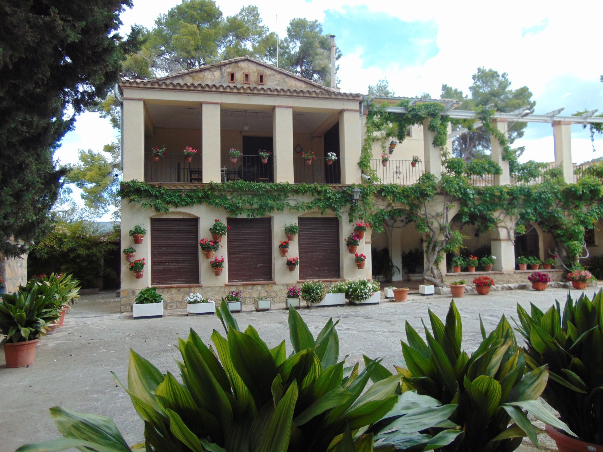 Exterior view of Country house for sale in Alcoy / Alcoi  with Private garden, Swimming Pool and Furnished