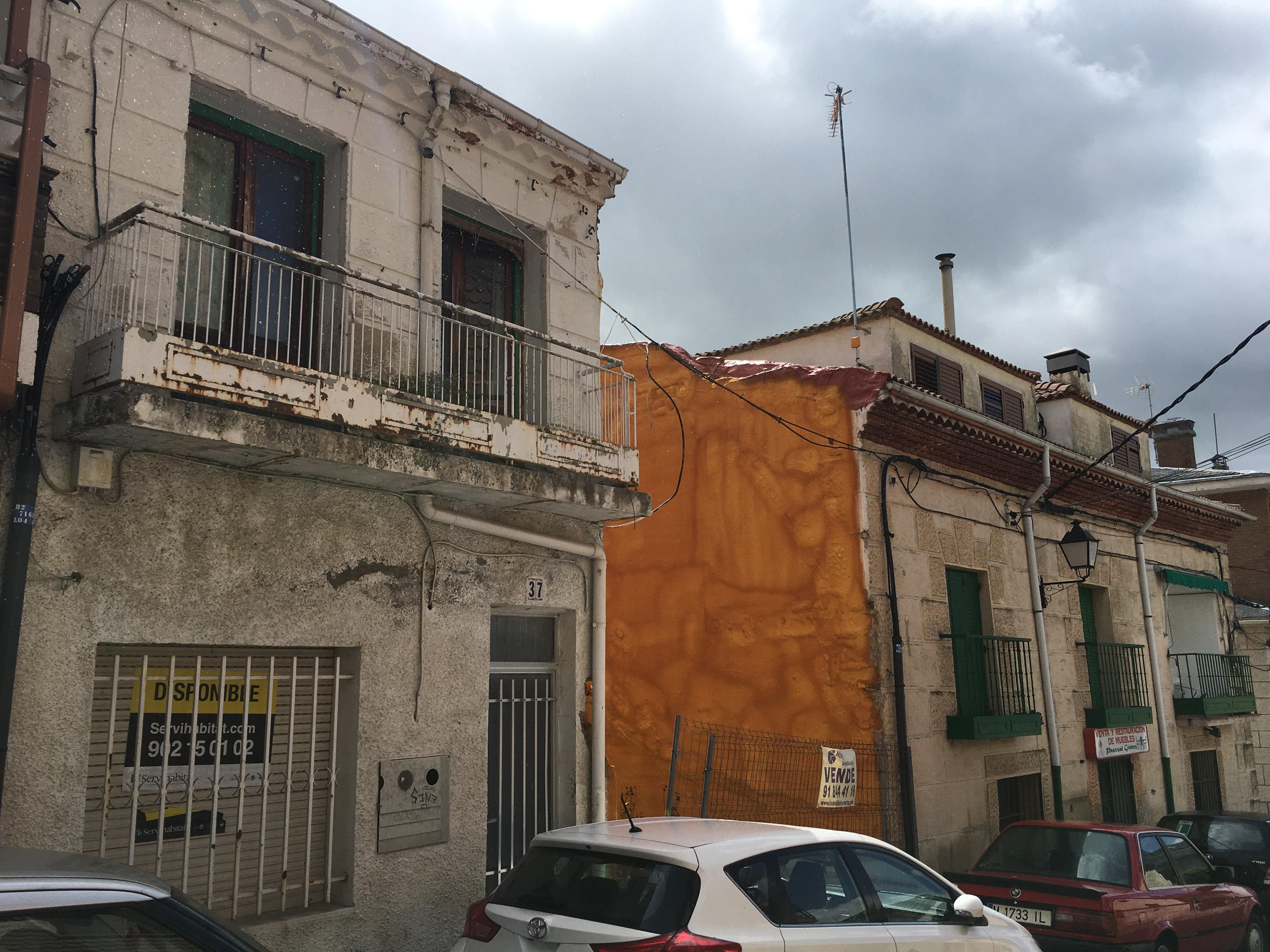 Building for sale in Eusebio Guadalix, 37, Miraflores de la Sierra