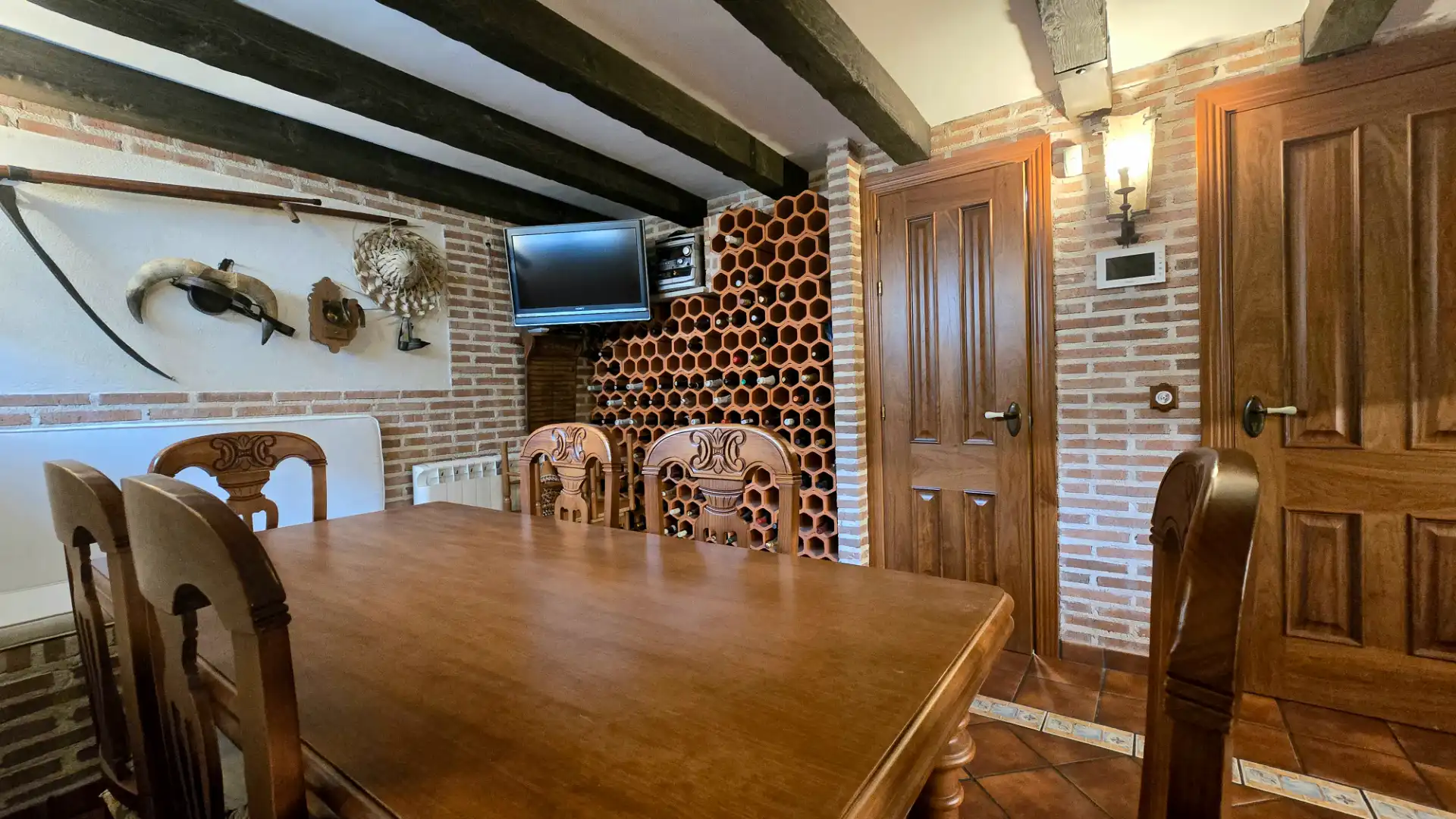 Comedor de Casa adosada en venta en Alcalá de Henares con Aire acondicionado, Calefacción y Jardín privado