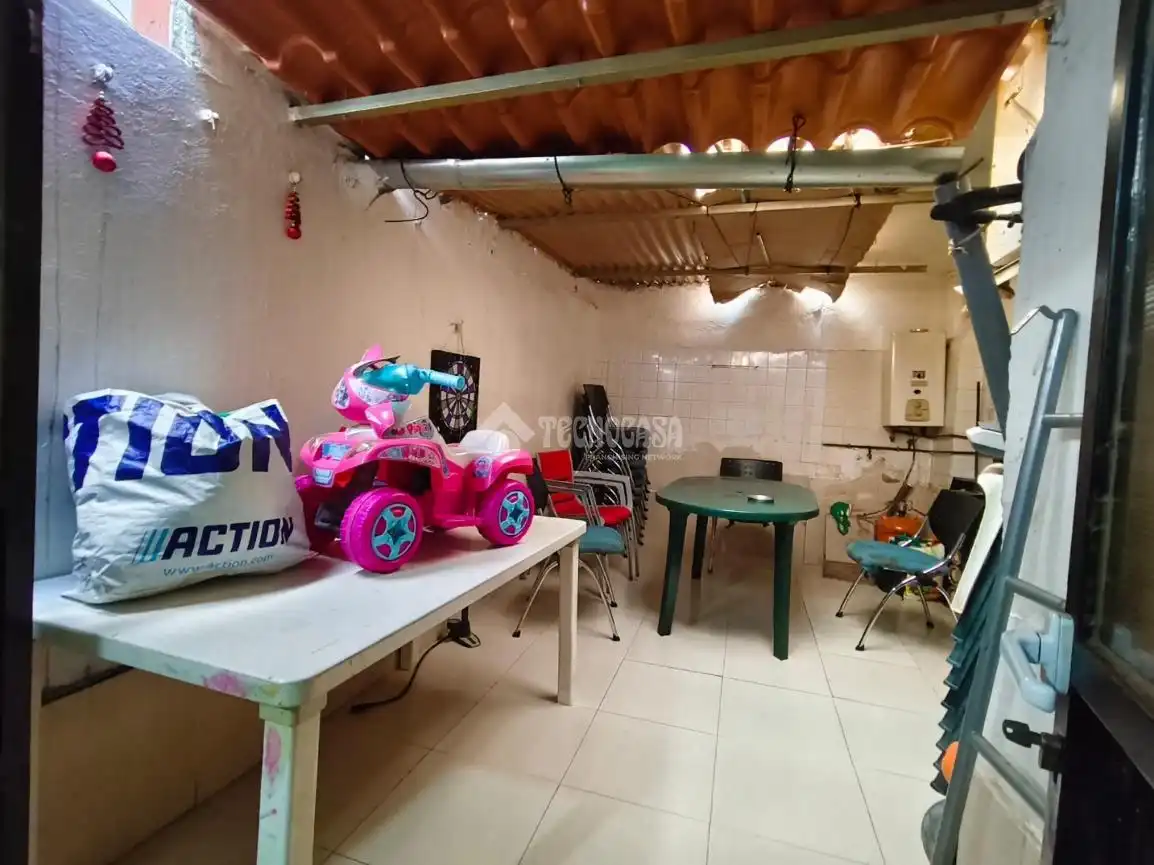 Piso en venta en Alicante / Alacant