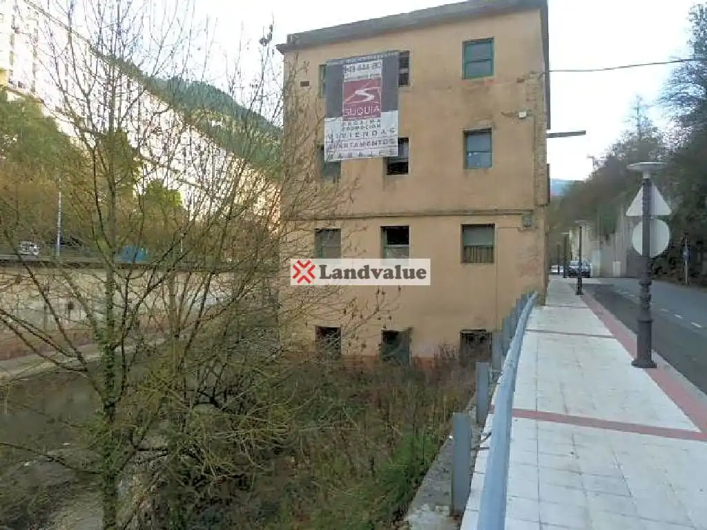 Vista exterior de Residencial en venda en Soraluze / Plasencia de las Armas