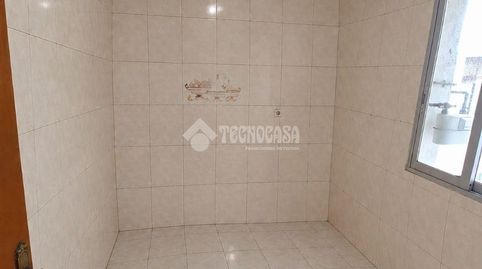 Foto 4 de Piso en venta en Villayuventus - Renfe, Parla