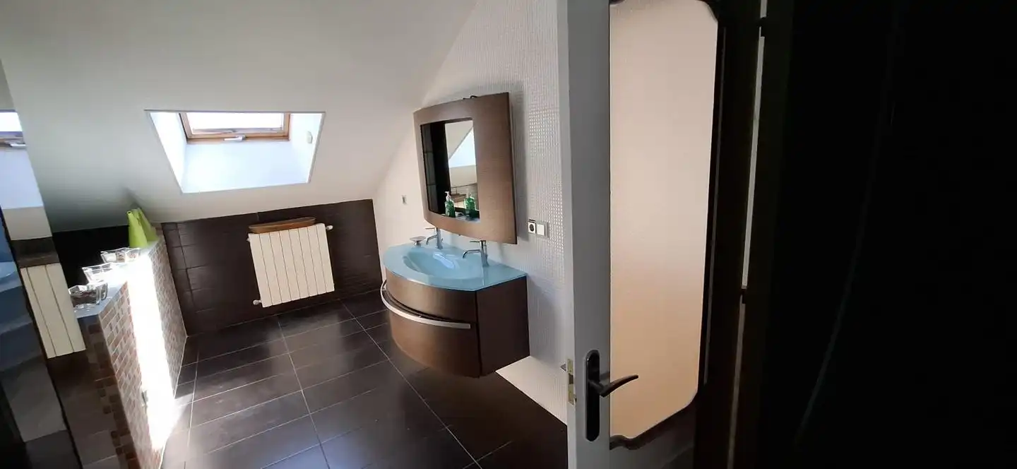 Bathroom of Houses for sale in Santa Cruz de Bezana  with Terrace, Sauna and Community pool