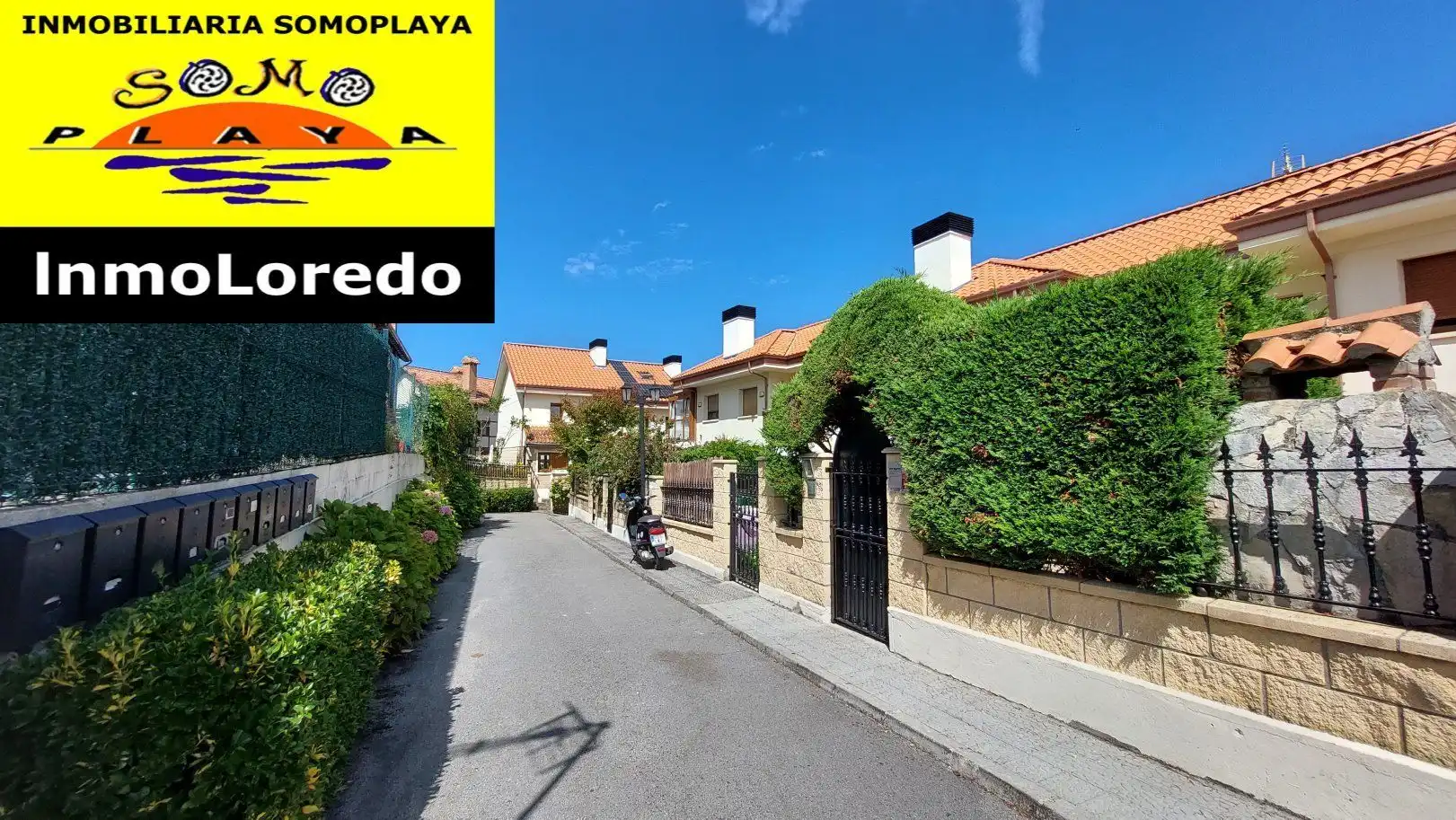 Vista exterior de Casa o xalet en venda en Ribamontán al Mar amb Calefacció i Jardí privat