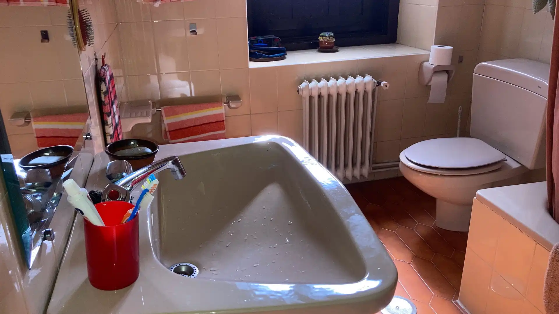 Bathroom of Houses for sale in Villa del Prado  with Heating, Private garden and Terrace