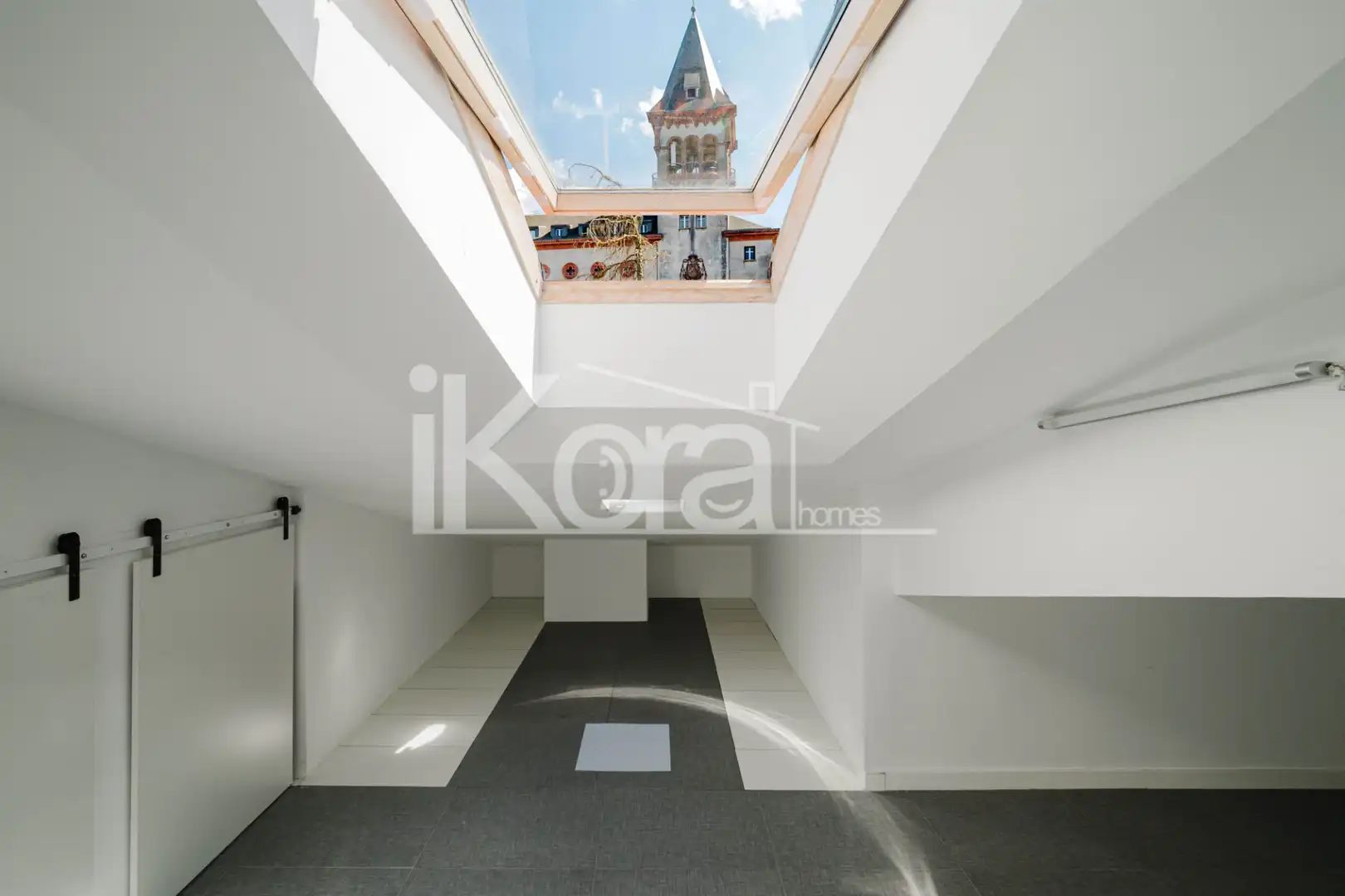 Vista exterior de Dúplex en venda en Donostia - San Sebastián  amb Forn, Rentadora i Microones