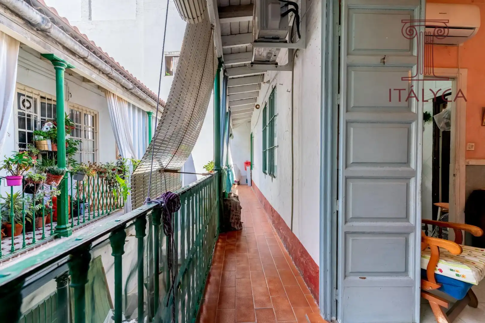 Terraza de Piso en venta en Sevilla con Aire acondicionado