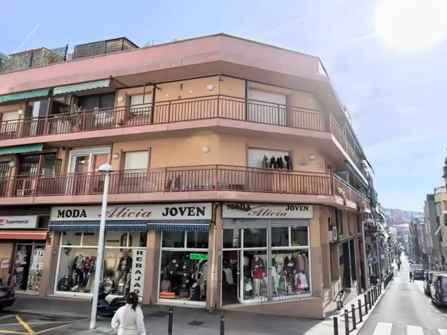 Vista exterior de Piso en venta en Santa Coloma de Gramenet con Terraza