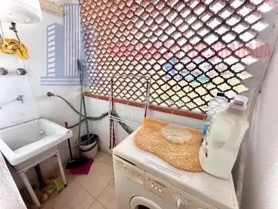 Bany de Pis en venda en Churriana de la Vega amb Traster i Piscina comunitària