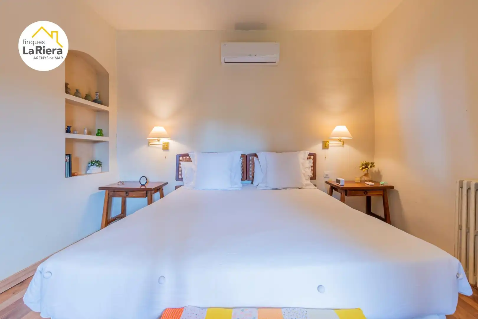 Bedroom of Houses for sale in Arenys de Munt  with Air Conditioner, Heating and Private garden