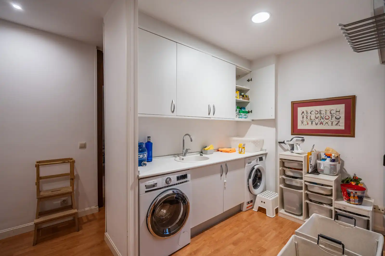Cuina de Casa o xalet en venda en Las Rozas de Madrid amb Aire condicionat, Calefacció i Jardí privat