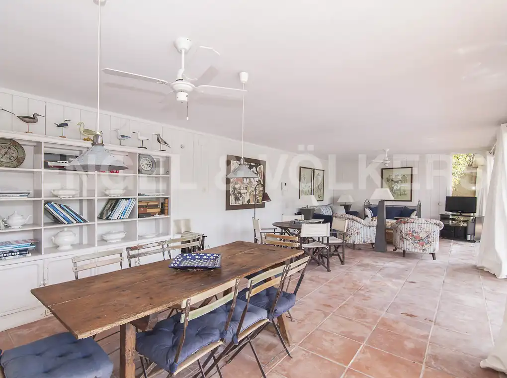 Comedor de Casa o chalet en venta en Barcelona con Aire acondicionado, Calefacción y Jardín privado