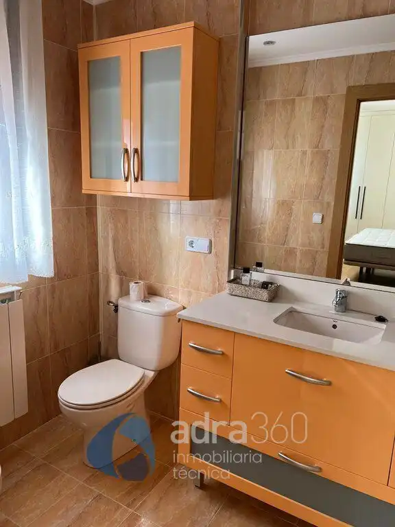 Bany de Casa o xalet en venda en Cirueña amb Calefacció, Jardí privat i Terrassa