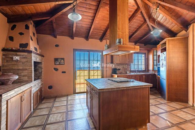 Casa-chalet en Venta en El Mazapé en Icod El Alto