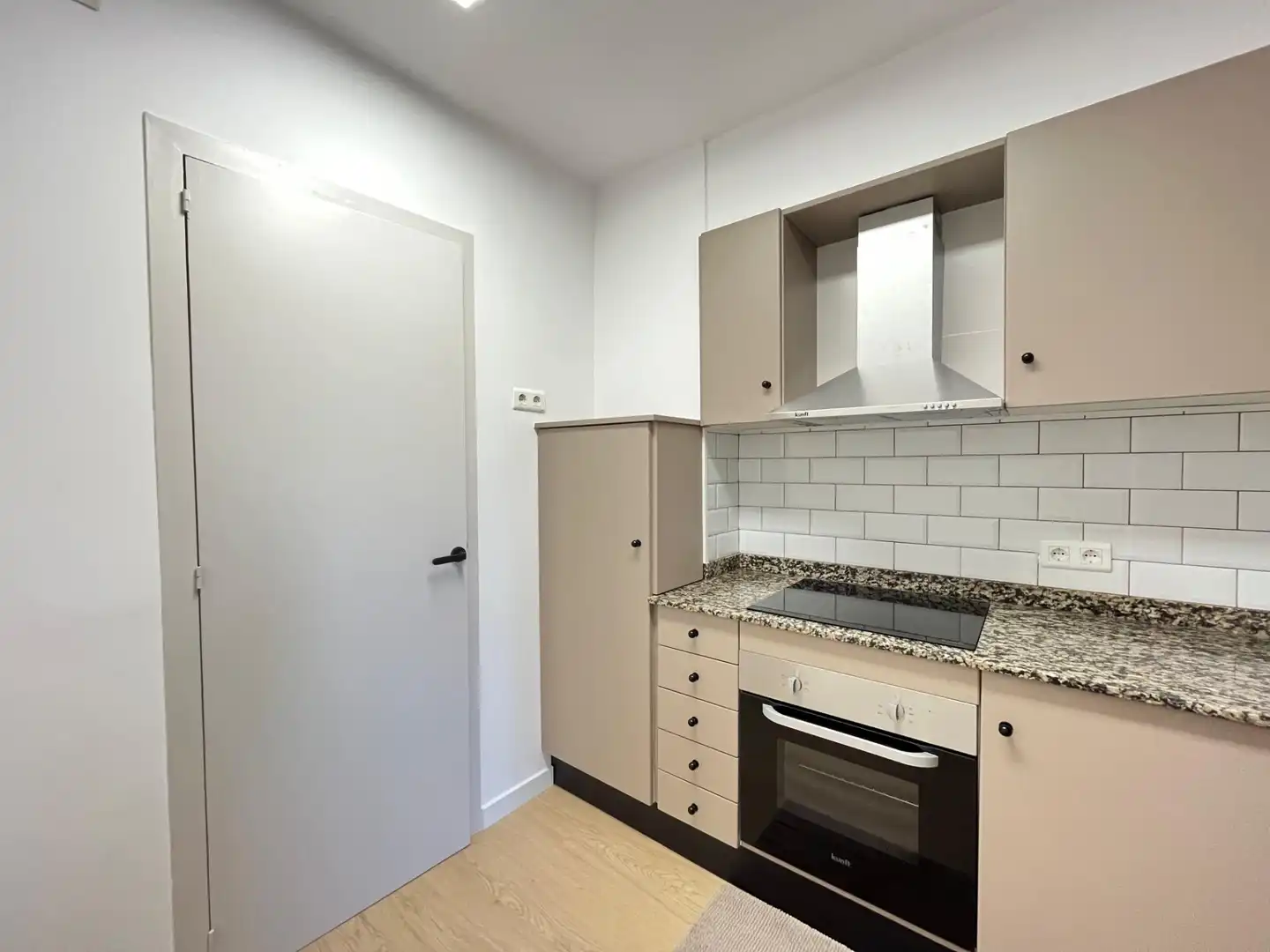 Cocina de Piso en venta en Amposta con Parquet, Terraza y Balcón