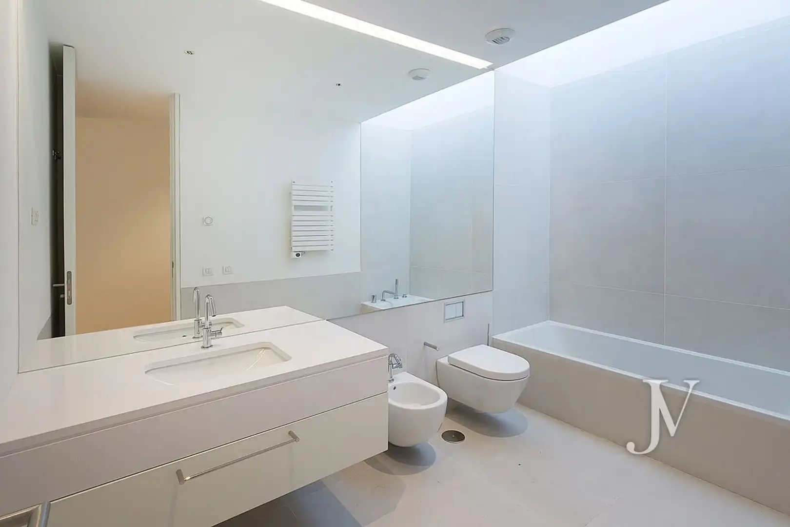 Baño de Casa o chalet en venta en Madrid con Aire acondicionado, Calefacción y Jardín privado
