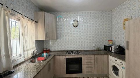 Chalet independiente en parcela urbana con todos los suministros., image 4