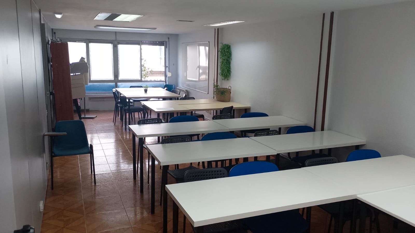 Office to rent in Oviedo   with Heating and Furnished