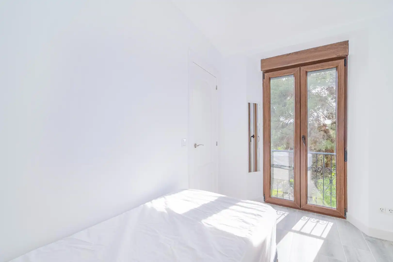 Schlafzimmer von Wohnung zur Miete in Granada mit Möbliert und Alarm