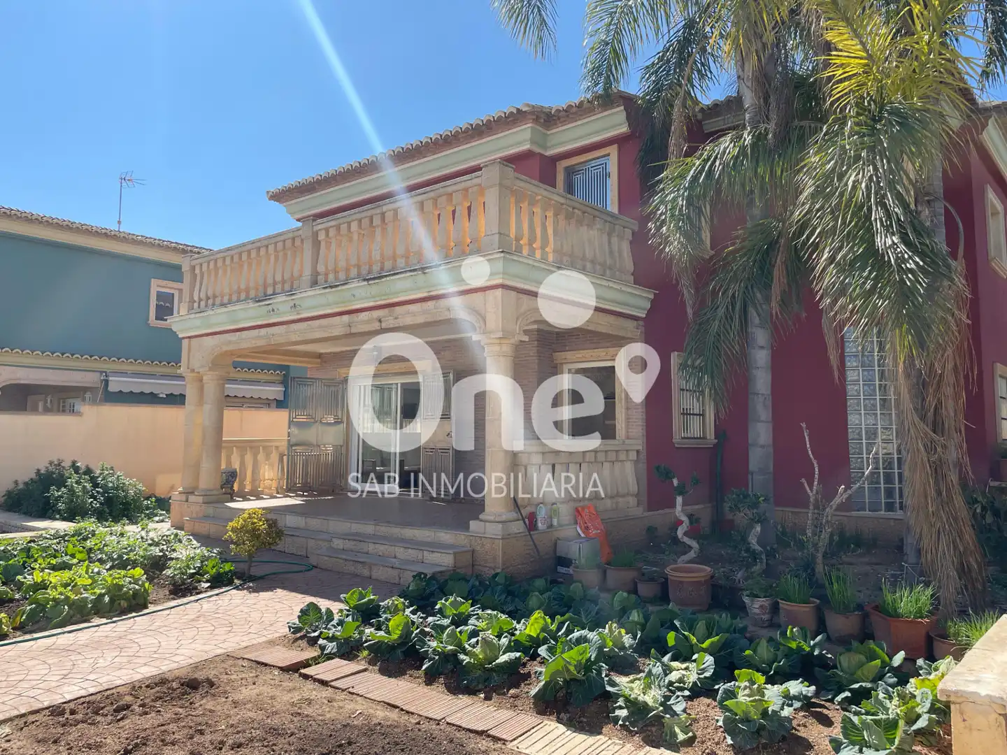 Vista exterior de Casa o chalet en venta en L'Eliana con Aire acondicionado, Jardín privado y Terraza
