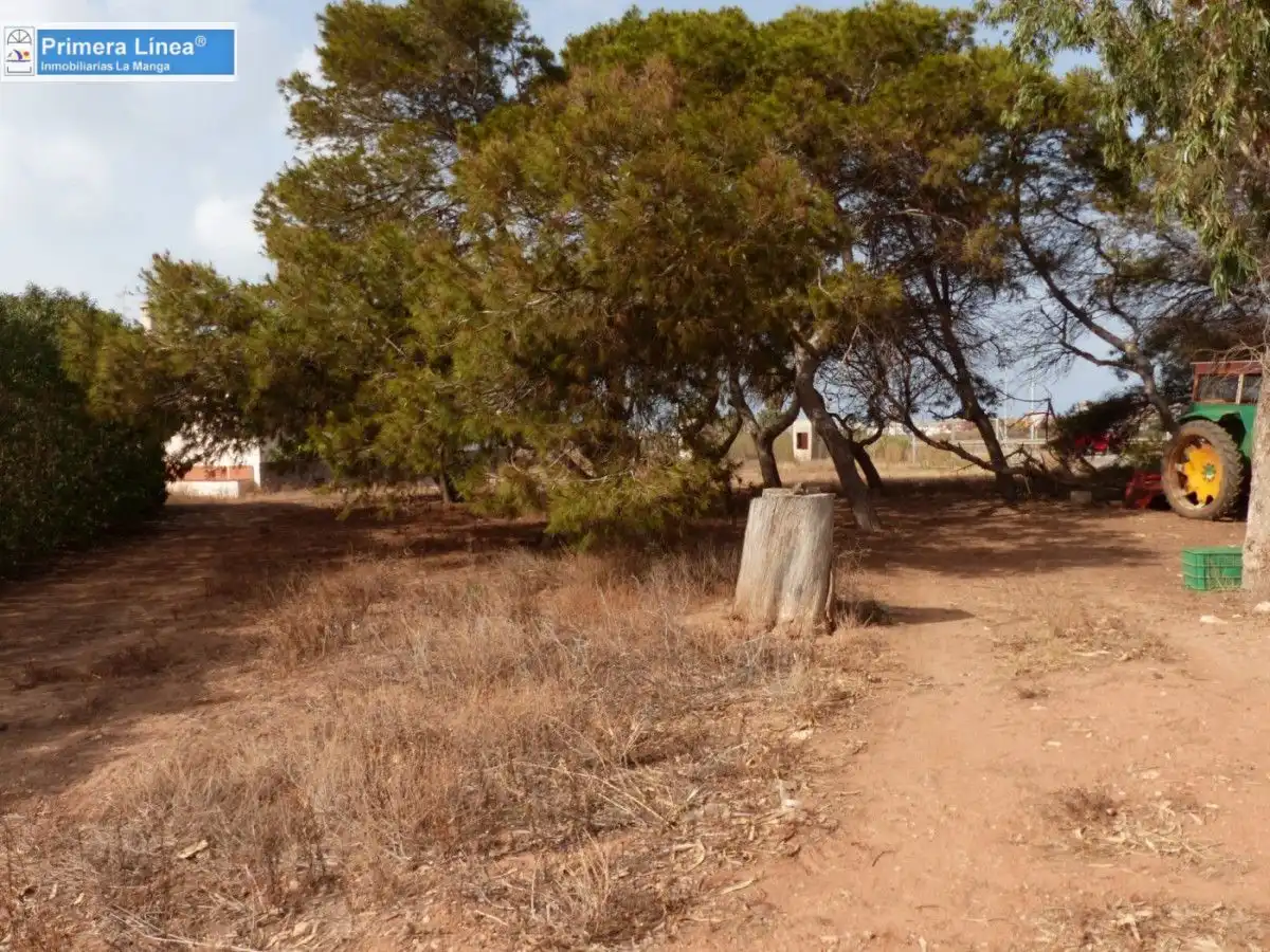 Finca rústica en venda en Cartagena amb Jardí privat