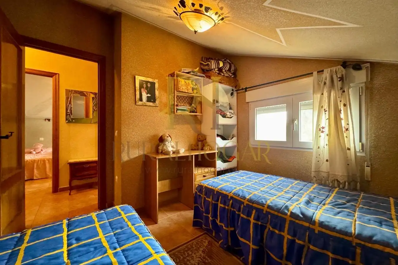Bedroom of Houses for sale in Molina de Aragón  with Private garden, Parquet flooring and Storage room