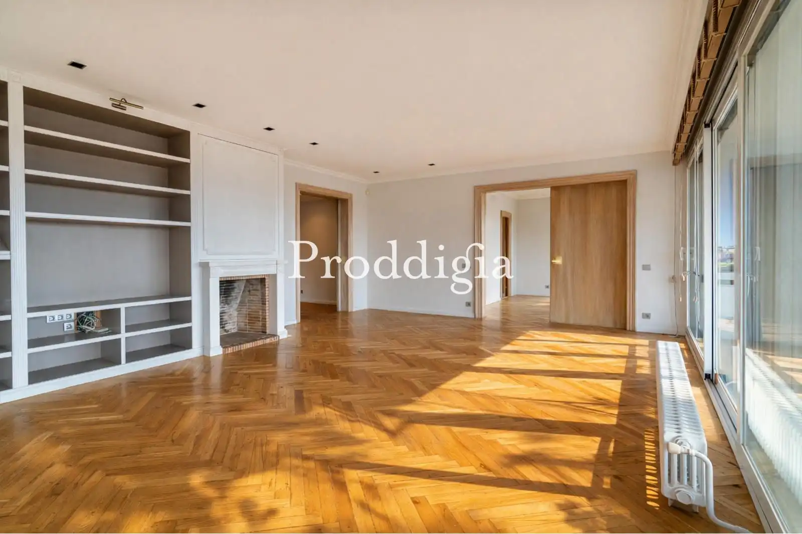 Living room of Flat for rent in Barcelona  with Air Conditioner, Heating and Terrace