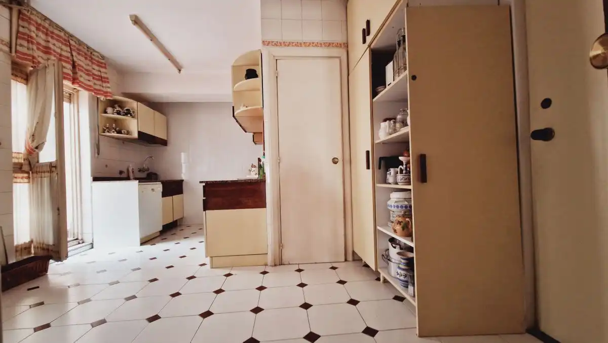 Piso con terraza en venta en MENENDEZ PELAYO, imagen 6