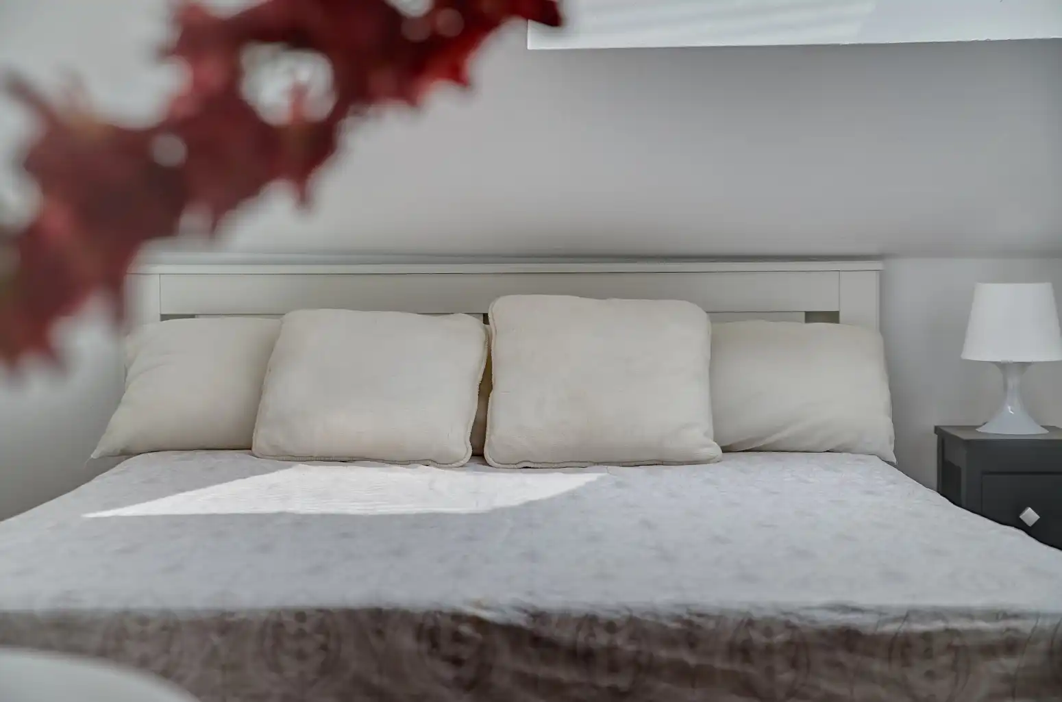 Habitación de Ático en venta en  Pamplona / Iruña con Calefacción, Parquet y Balcón