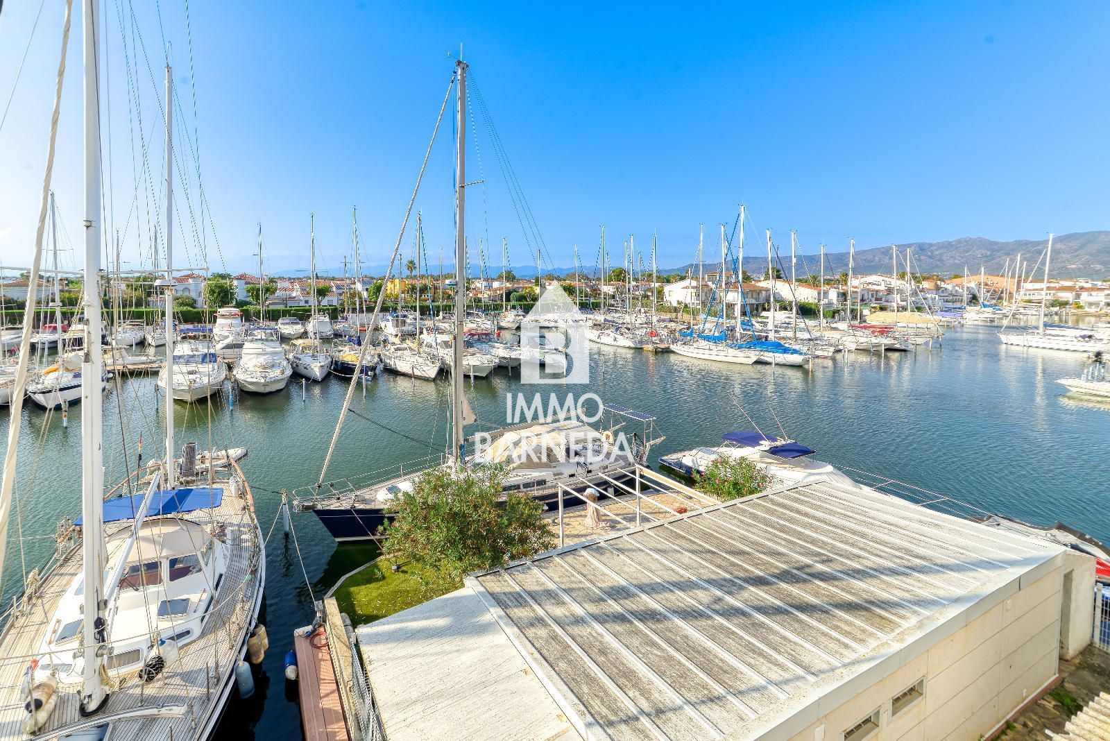 Exterior view of Flat for sale in Empuriabrava  with Air Conditioner, Heating and Terrace