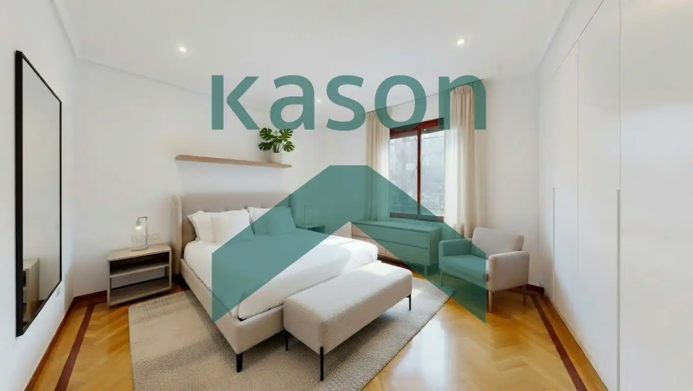 Bedroom of Flat for sale in  Madrid Capital  with Air Conditioner, Heating and Community pool