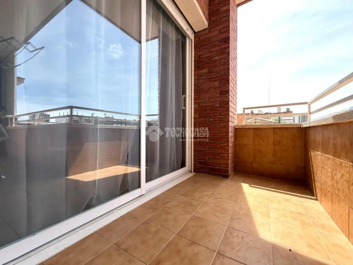 Terraza de Piso en venta en Badalona con Aire acondicionado, Trastero y Balcón