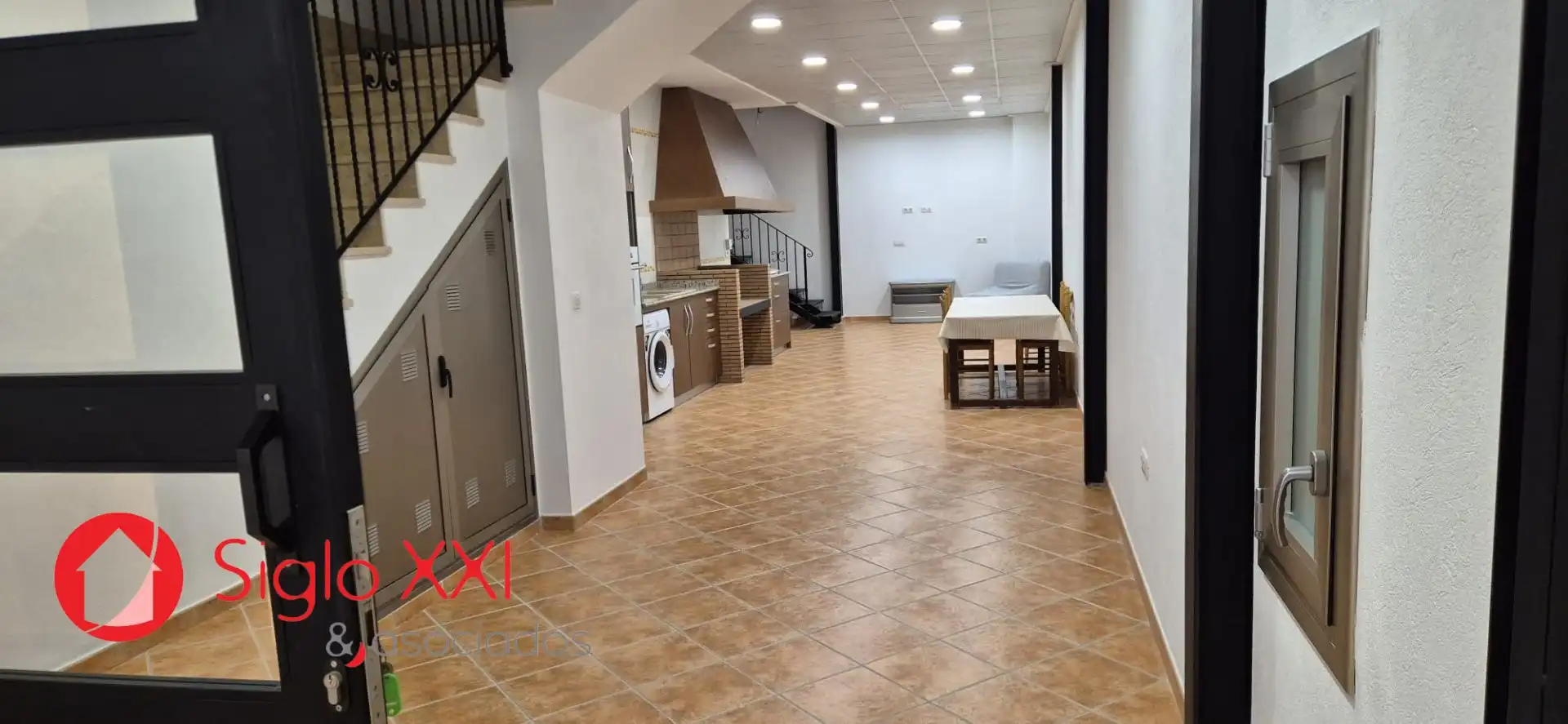Haus oder Chalet zur Miete in Vila-real mit Terrasse