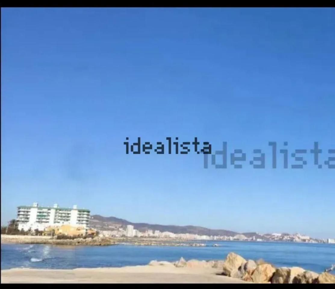 Vista exterior de Apartament de lloguer en Cullera amb Aire condicionat, Terrassa i Moblat