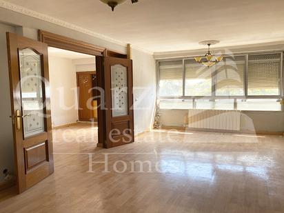 Living room of Flat for sale in Valladolid Capital