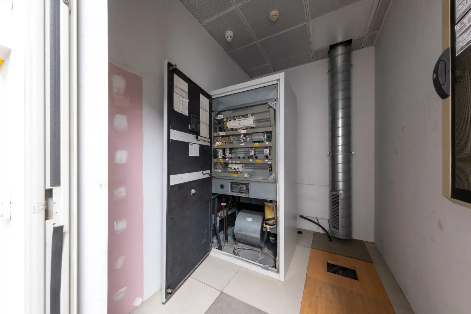 Office space with lift for sale in Calle Bravo Murillo, imagen 104