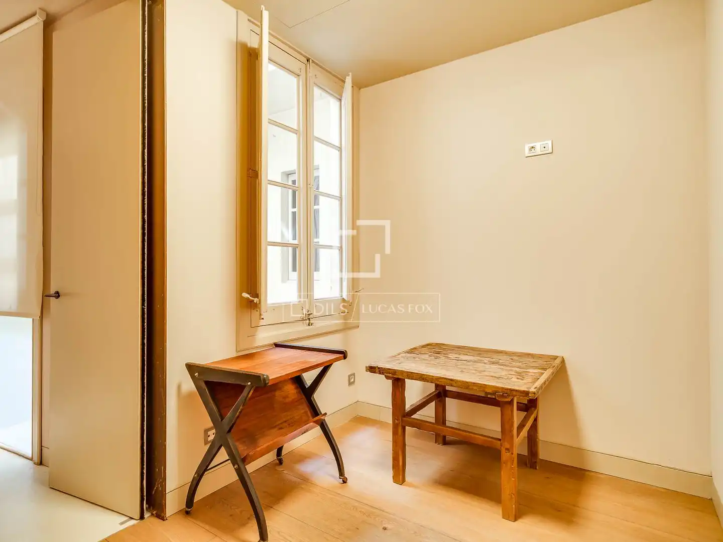 Habitación de Piso en venta en Barcelona con Aire acondicionado, Terraza y Amueblado