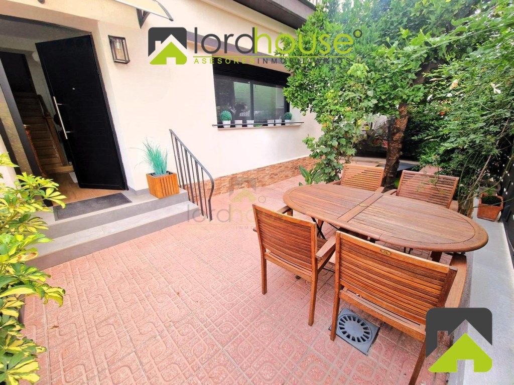 Terrassa de Casa o xalet en venda en Lorca