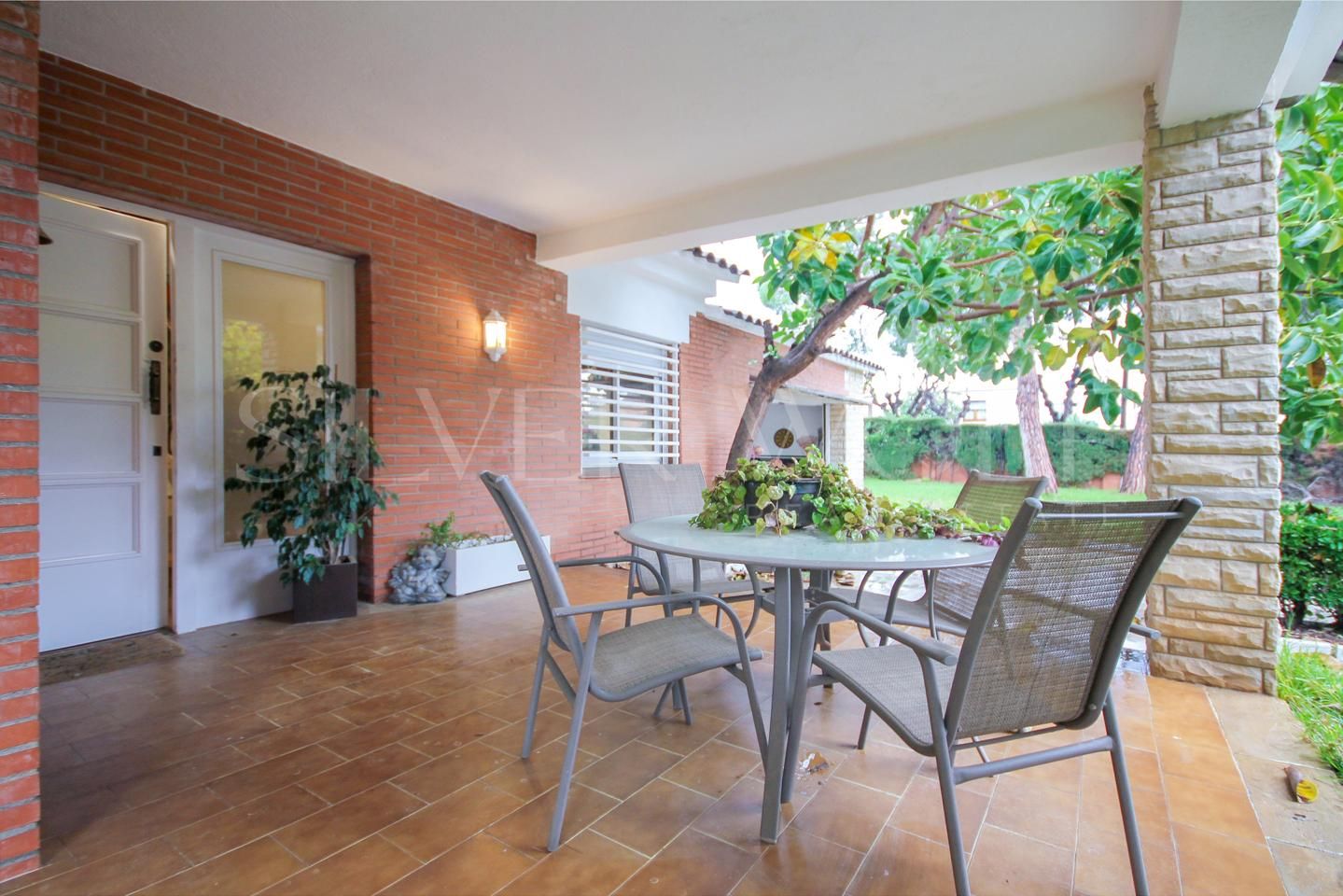 Jardín de Casa o chalet en venta en Cubelles con Aire acondicionado, Calefacción y Jardín privado