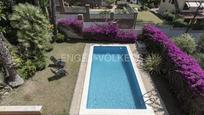 Swimming pool of House or chalet for sale in Castelldefels  with Air Conditioner, Heating and Private garden