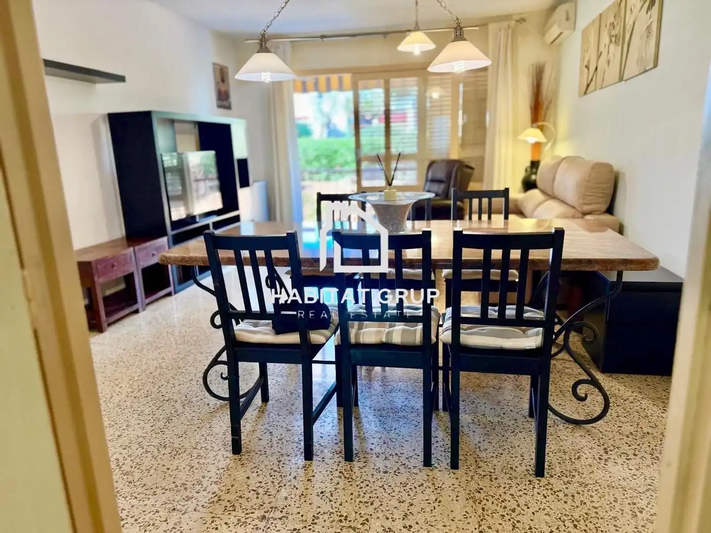 Comedor de Piso en venta en Santa Eulària des Riu con Aire acondicionado, Calefacción y Terraza