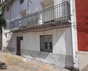 Vista exterior de Casa adosada en venda en Galilea amb Terrassa