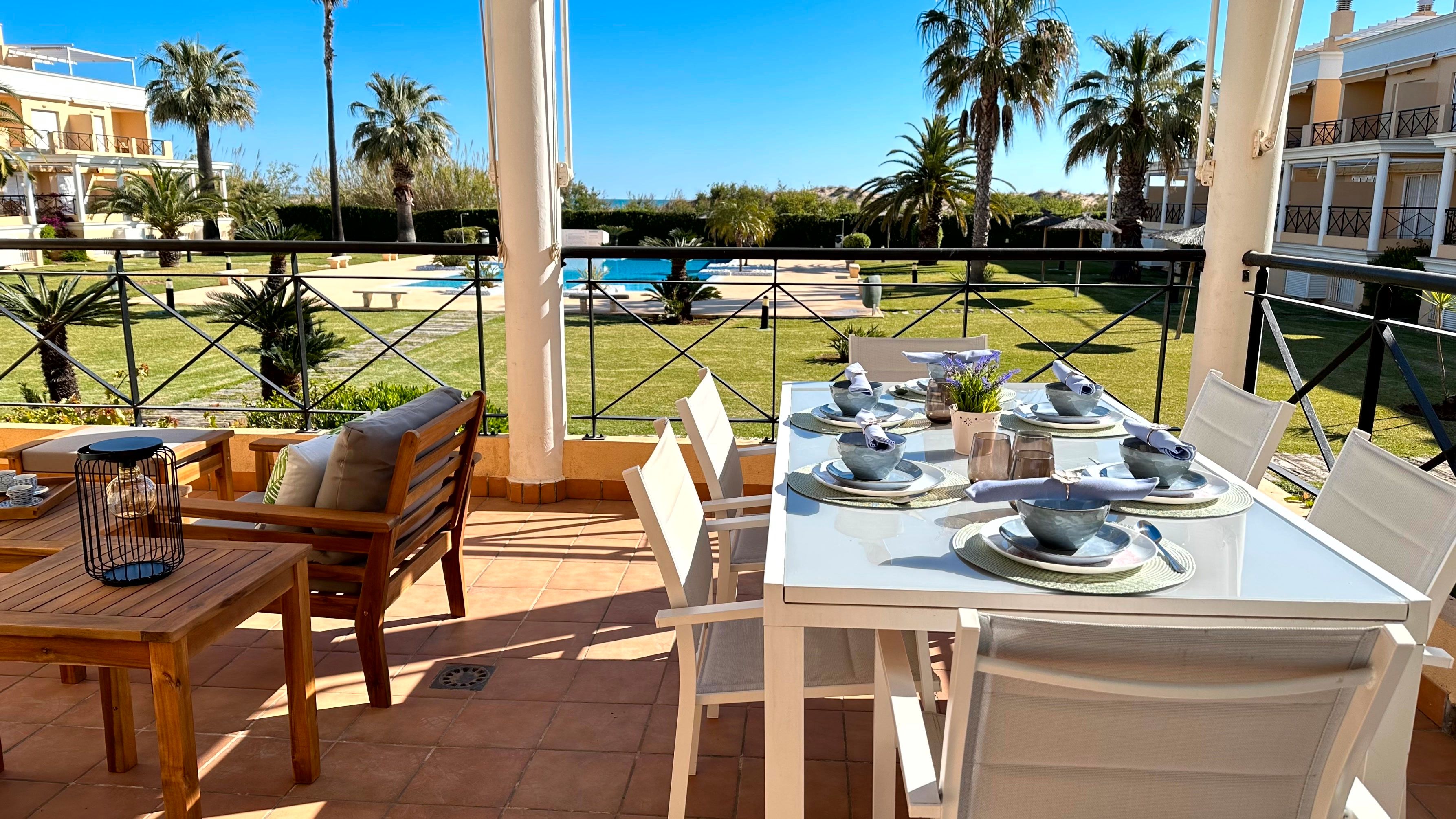 Terrassa de Apartament de lloguer en Oliva amb Aire condicionat, Calefacció i Jardí privat
