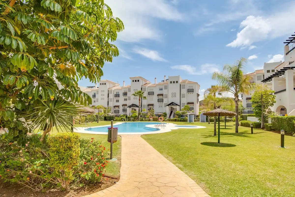 Rez-de-chaussée avec piscine à vendre à San Luis de Sabinillas, imagen 3